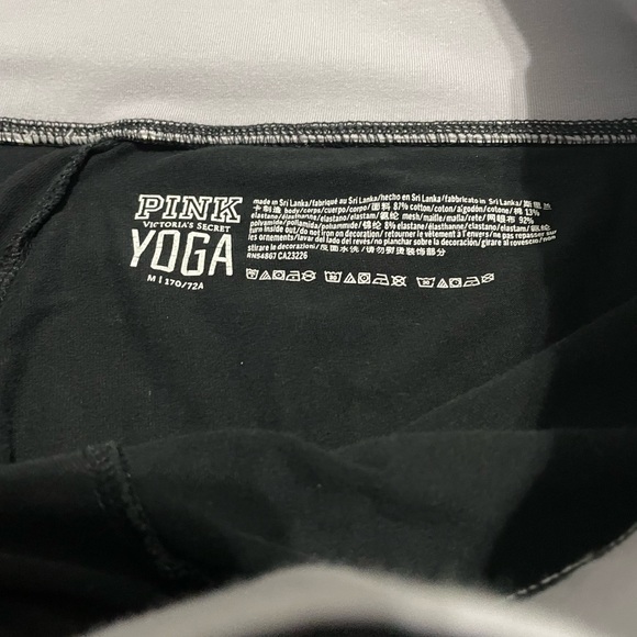 Victoria's Secret PINK yoga leggings - Picture 4 of 5